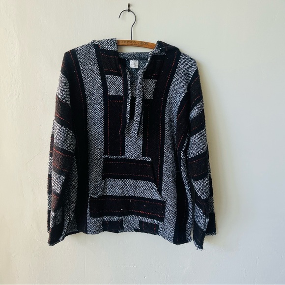 Vintage Black and White Drug Rug 90's Mexican Poncho Tapestry Sweatshirt - Picture 1 of 7